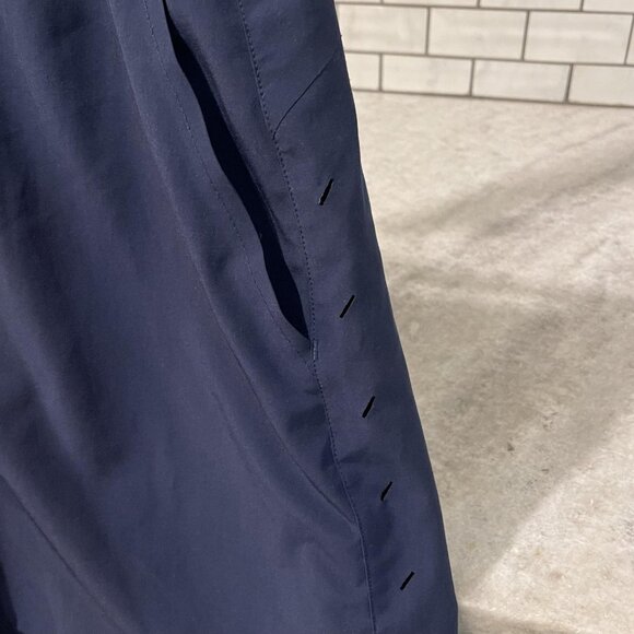 Ten Thousand Interval Shorts Mens Small Blue Zip Pocket Lined 9 Inch Inseam - Picture 2 of 8